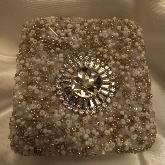 Handmade mimi jewerly box